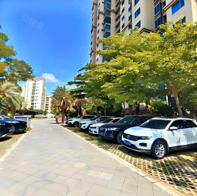 海口万达 2房毛坯急售120万 可走新房手续 价格可谈,银泉花园二手房