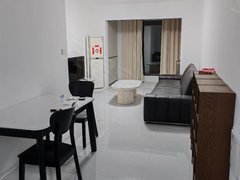 蚌埠蚌山新城区水游城A区 全友家居配置万达金街对面精装两室两厅 家电齐全出租房源真实图片