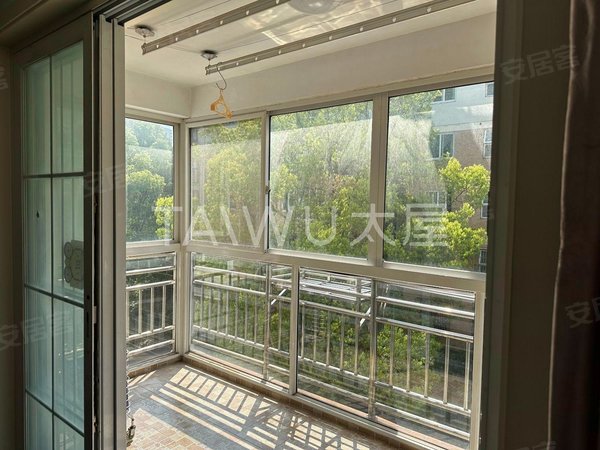 上海杨浦黄兴佳泰花园黄兴公园,全明装修,近地铁出租房源真实图片