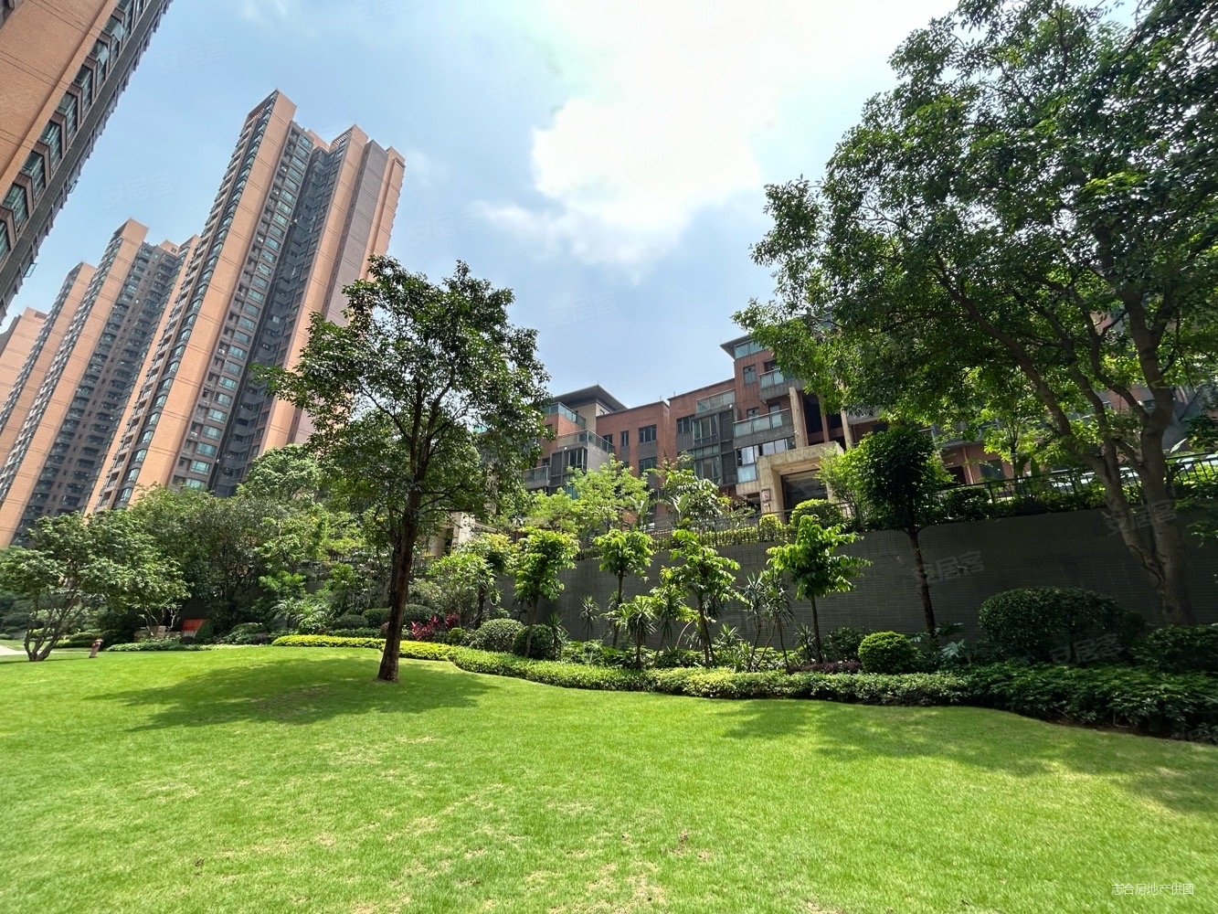 一线江景中层复式叠墅 随时看房,海伦湾二手房,340万,4室2厅,3卫,221.