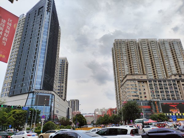 西安未央三桥汉唐新都汇三桥地铁口 办公 汉唐新都汇 1室1厅1卫 84平