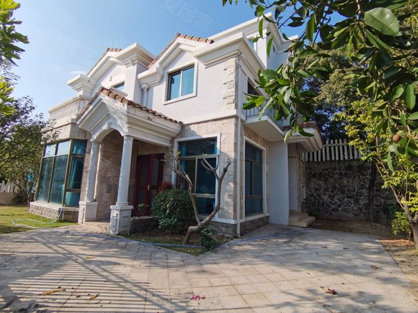 广州花都山前大道碧桂园假日半岛(别墅)碧桂园独立别墅,望街心公园