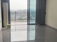 潮州湘桥潮枫路金山中学龙光阳光华府3房2厅2卫带部分家私家电 租1900元出租房源真实图片