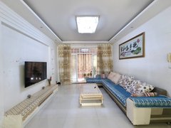 京山京山城区京山市区联合广场附近，精装三房两厅，家私家电齐全，拎包即可以入住出租房源真实图片