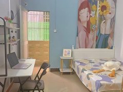 海口美兰国兴国兴大润发附近带阳台单间，家具齐全，独立厨卫，拎包入住。出租房源真实图片