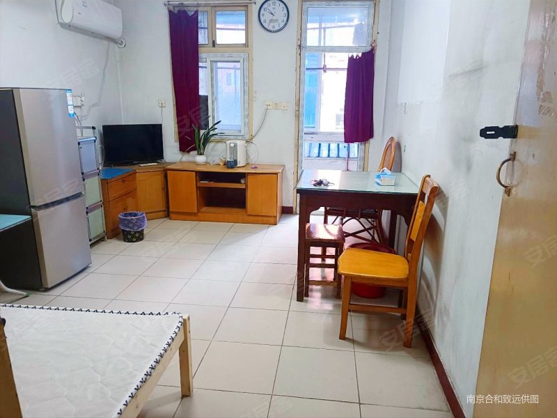 南京房产网>南京二手房>秦淮二手房>集庆路二手房>来凤小区(仓顶)>800