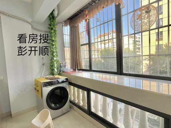 珠海香洲兰埔兰埔花园拱北兰埔新装2房 送一书房 圆明新园旁兰埔花园