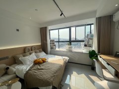 台州温岭城西宝龙公寓，朝南大一室，大飘窗，精装公寓出租房源真实图片