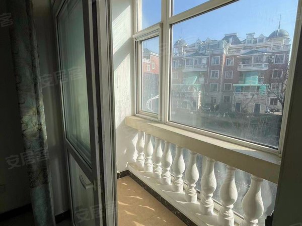 太玉园联排别墅12层,家具配新,性价比高,地铁1号线,七号线,通州租房