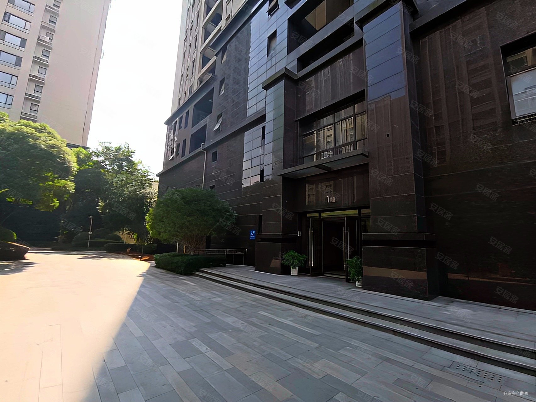 明园九龙湾近地铁南北通透次新小区正规商品房满五