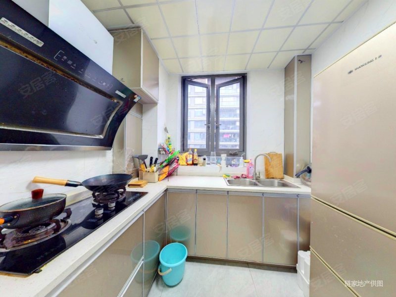 臻蓝府新上花园洋房品质小区环境优美诚心出售