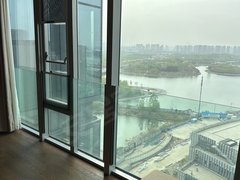 郑州郑东新区北龙湖五千伍!真湖景房!郑州豪装公寓天花板,入行大堂挑高30米!出租房源真实图片