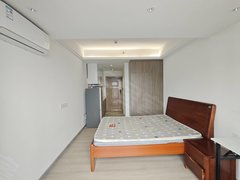 桂林七星玉满大酒楼急租！棠棣之华电梯8楼精装1房 视野开阔装修保养良好拎包入住出租房源真实图片