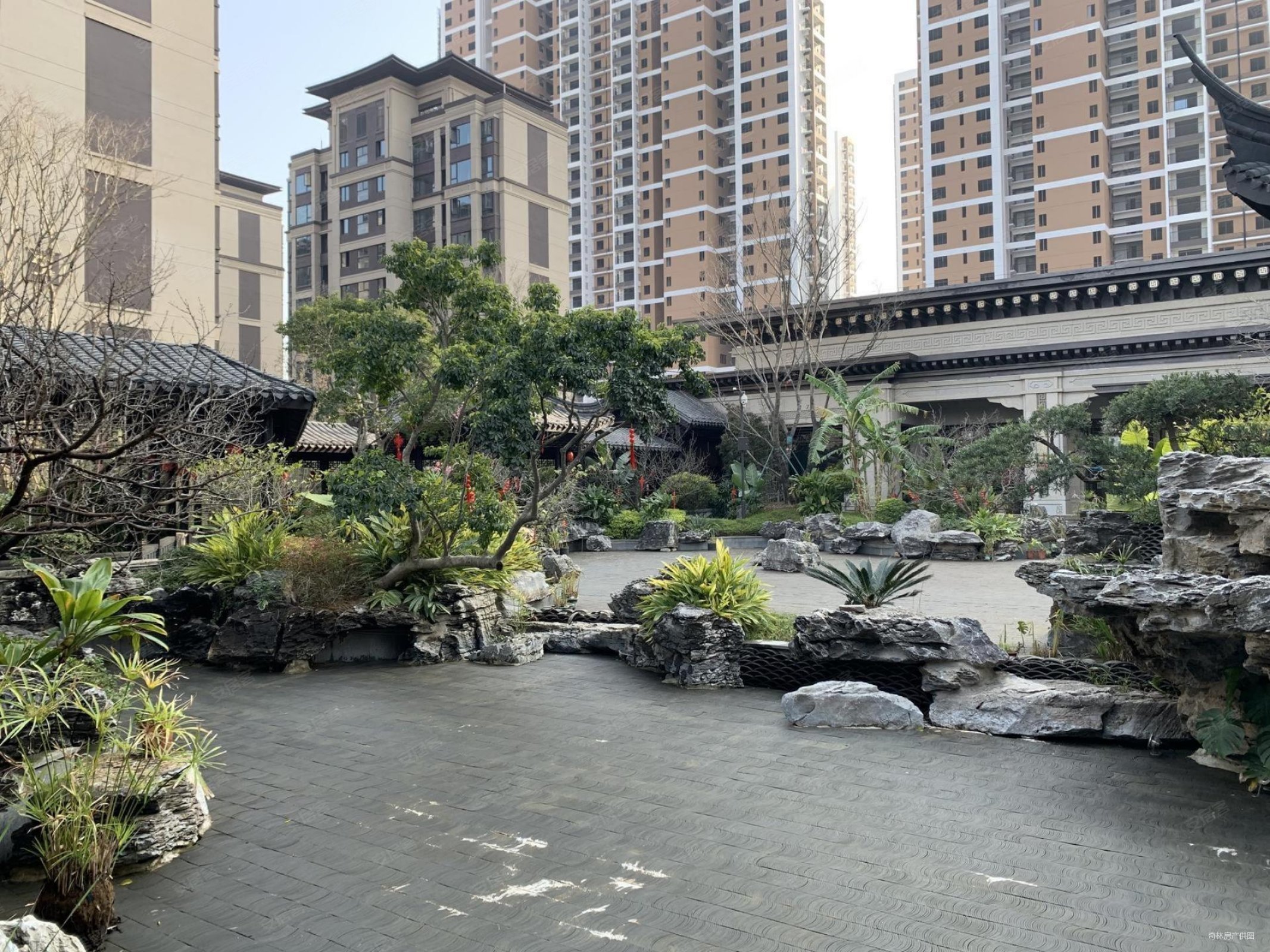 建发正荣府 苏式新中式风格园林 随时看房方便大三房开阔视野