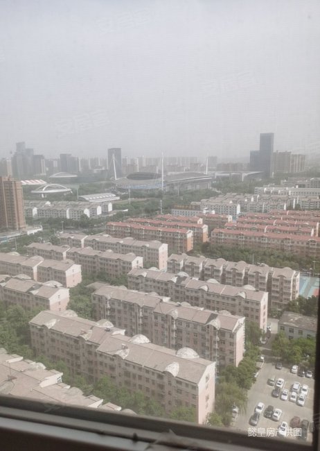 洛浦公园旁 中和花园河景四室 精装修 楼前后无遮挡采光视野好