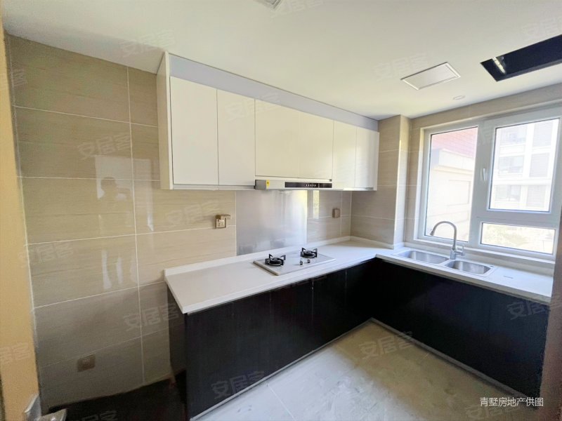 天泰阳光水岸 精装未住房源一套,价格可大谈,钥匙看房