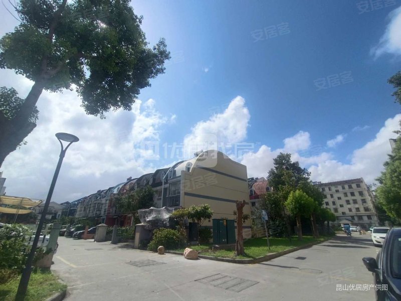 银都花园 普装 南北通透 2室 98平 楼层好 视野无遮挡