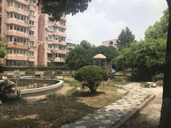 【多图】淞虹公寓,北新泾租房,淞虹路经典奶油风两房一厅全明户型,第