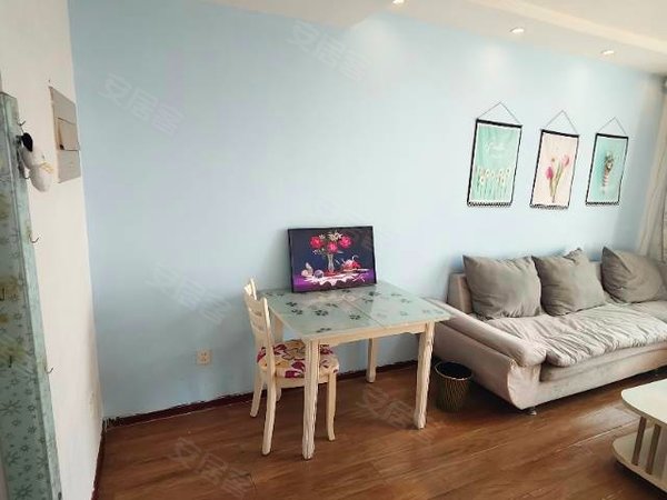 保定莲池丽景蓝湾嘉兴青年新城青年新城 新一代C旁 精装客卧分开一室一厅 全家全电拎包入住出租房源真实图片