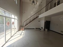 普洱思茅思茅城区学苑花园，空房出租，5室2厅3卫，3500月出租房源真实图片