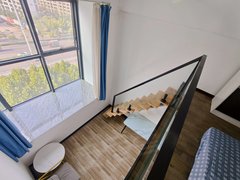 合肥政务天鹅湖天鹅湖万达旁一室loft 可短租两三个月！近水墨兰亭 可月付出租房源真实图片