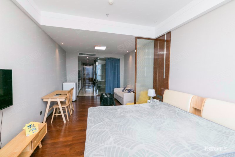 区政府金铂湾 一线江景 精装修 房东着急出手   即