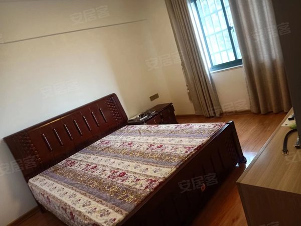 福州福清玉屏千面山小区千面山小区 4室2厅3卫出租房源真实图片