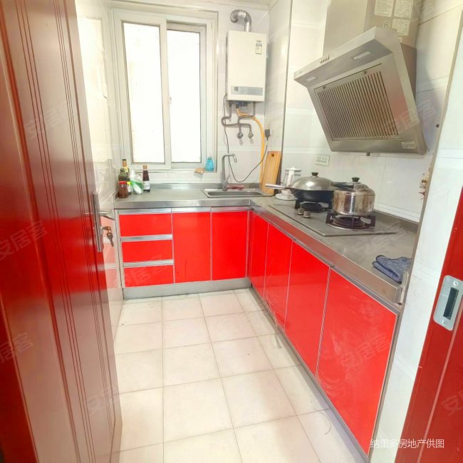 凤城五路地铁口海璟时代精装一室出售房本在手业主诚心出售