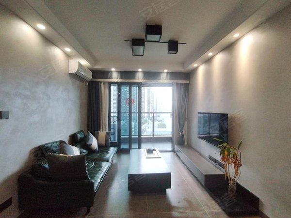 【多图】泰富华悦都会,坪山租房,14号线地铁口,精装三房,拎包入住,看