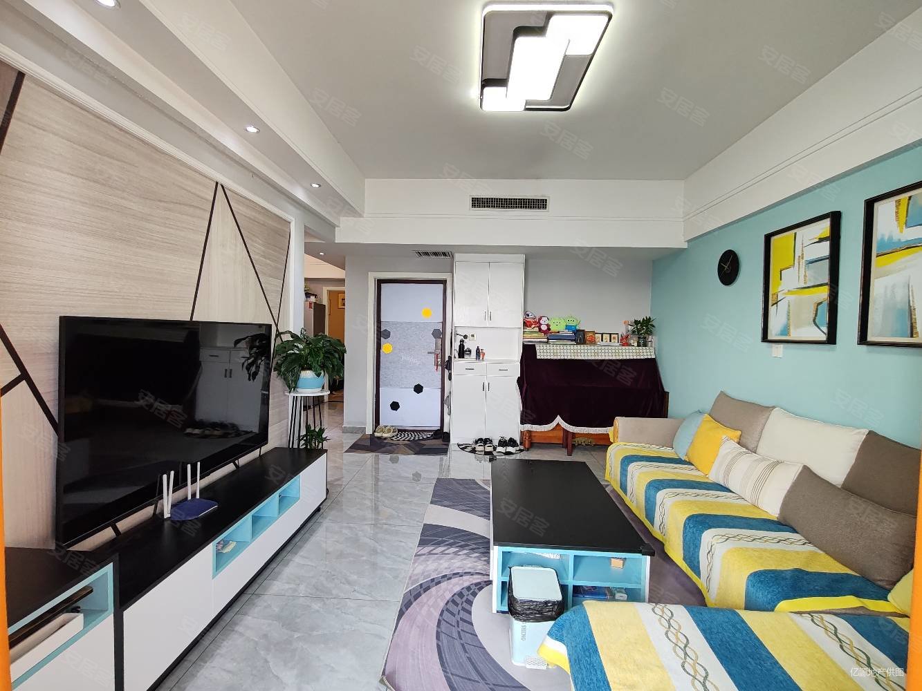 万达国际2室2厅1卫103.28㎡南北56.8万