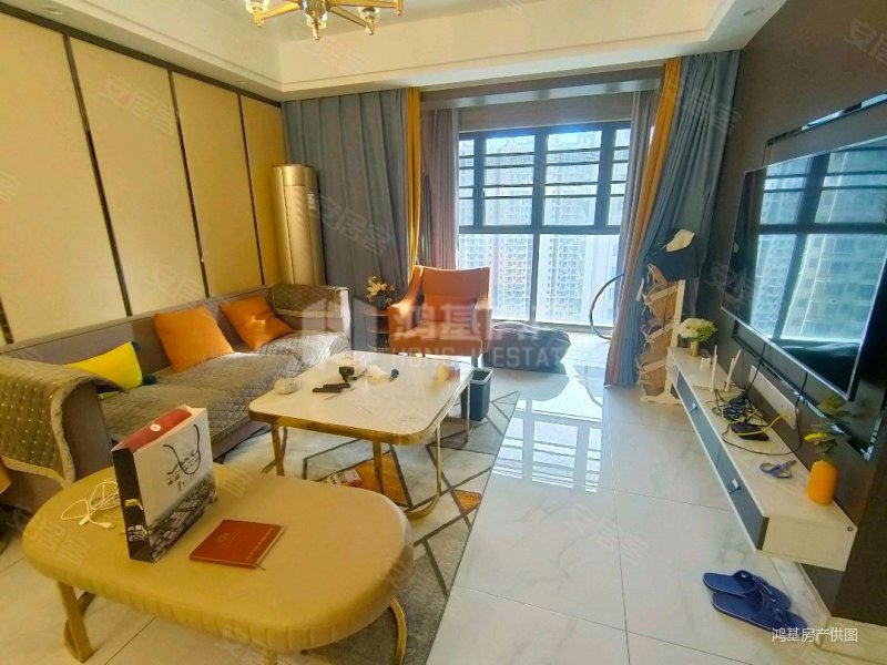 带车位,豪华装修30万,小区中间,楼层视野阳光好,,西站瑞都二手房,70万