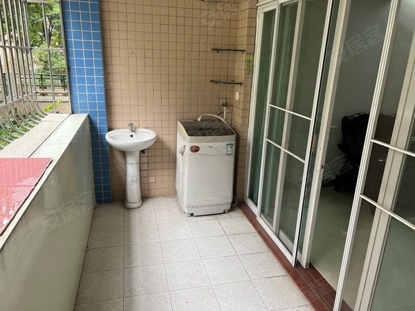 江门蓬江江华小学东堤湾花园东堤湾花园,小区,一楼,精装2房2厅1卫