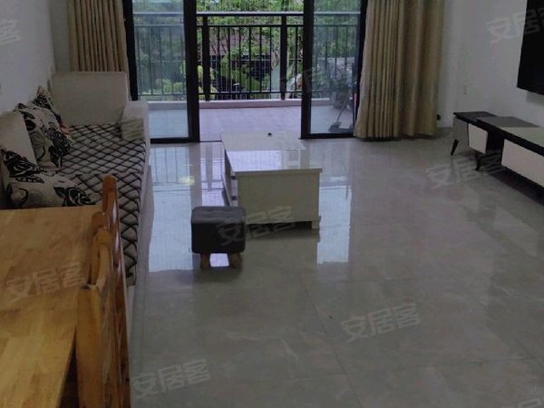 【多图】新城华庭,晋江吾悦广场租房,新城华庭 4室2厅2卫,晋江租房