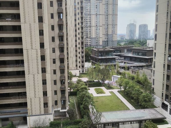 福州台江排尾路万科金域国际c区精装万科澜悦花园c区端头三房两卫特惠