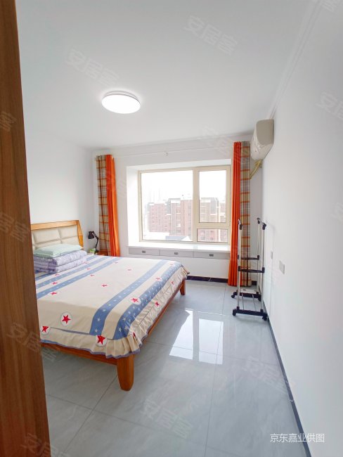 西华府洋房精装修大三室 南北通 采光好 位置好