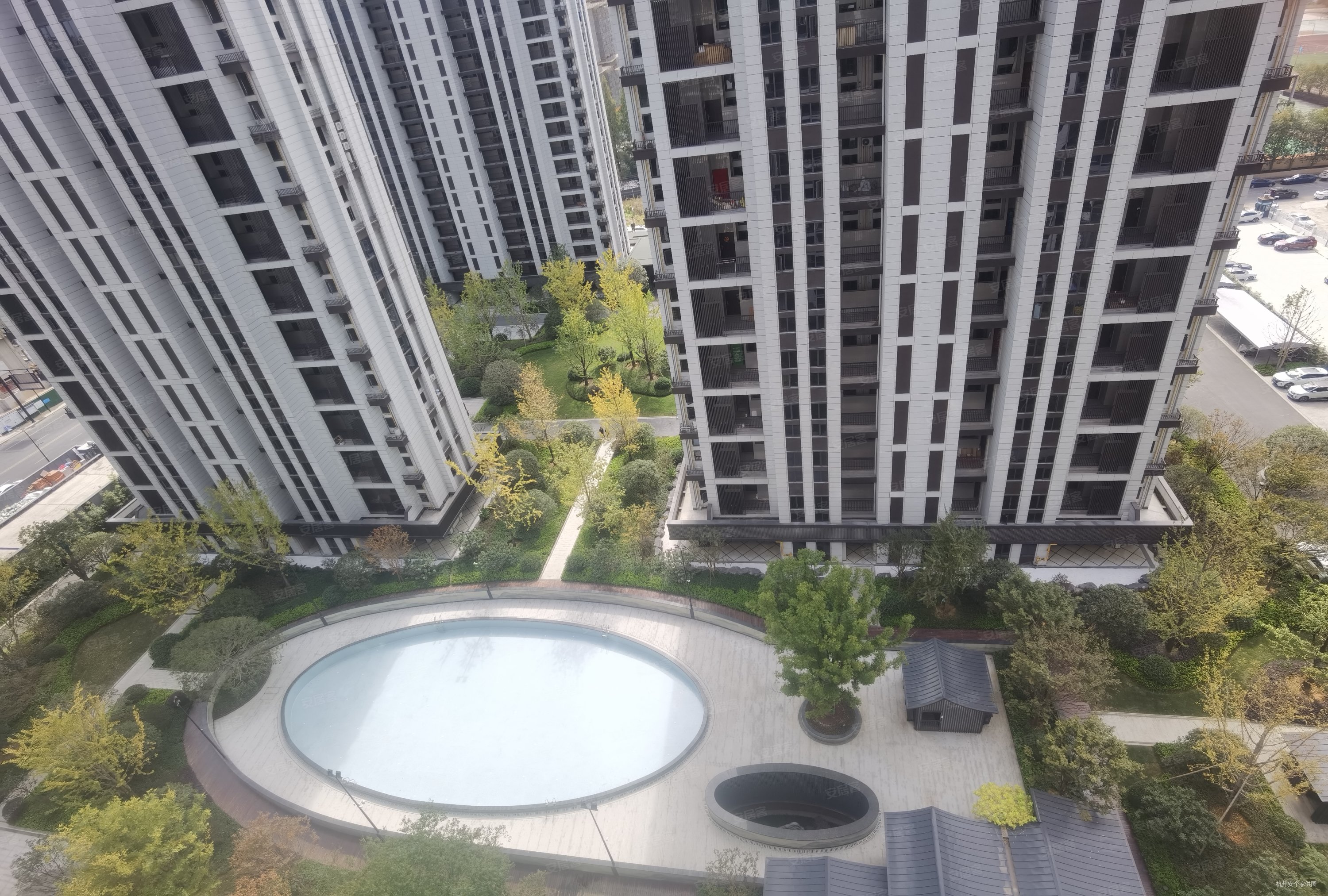 苕溪学府交通便捷近医院正规商品房带电梯临地铁