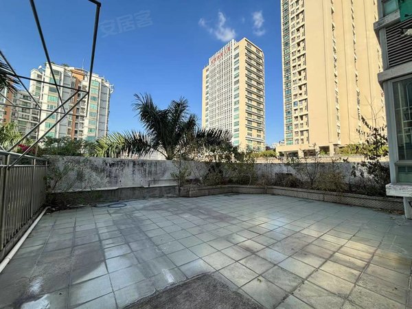 深圳南山南山中心区向南西海花园本人实拍  花园小区  带大露台  南山