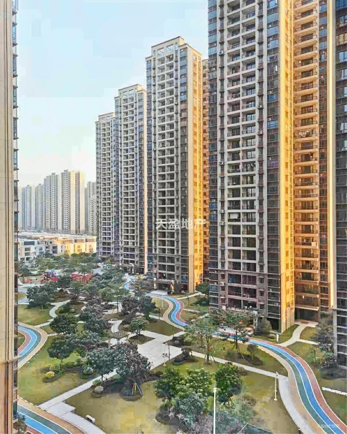 凤凰湾听涛苑3房93方售价90万证过两年看房方便