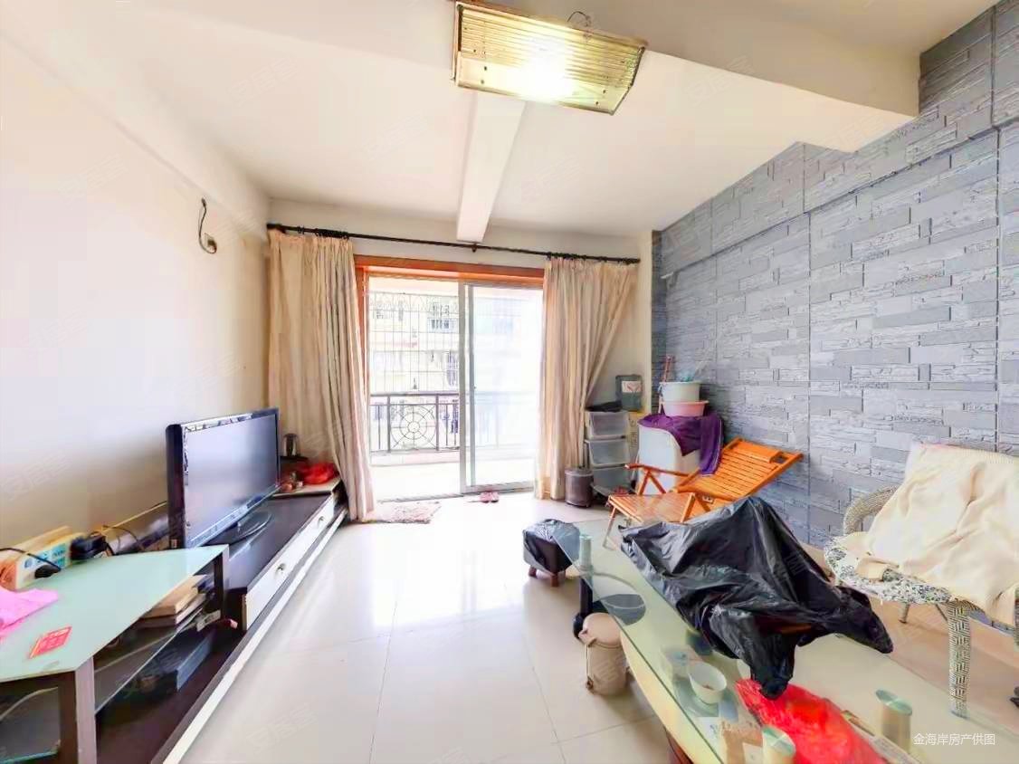 海湾明珠64.72平两房两厅一位业主诚意出售118万