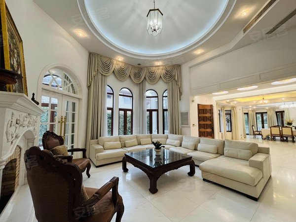 上海松江莘闵绿洲比华利花园绿洲比华利花园 5室2厅3卫 南北通透 豪华