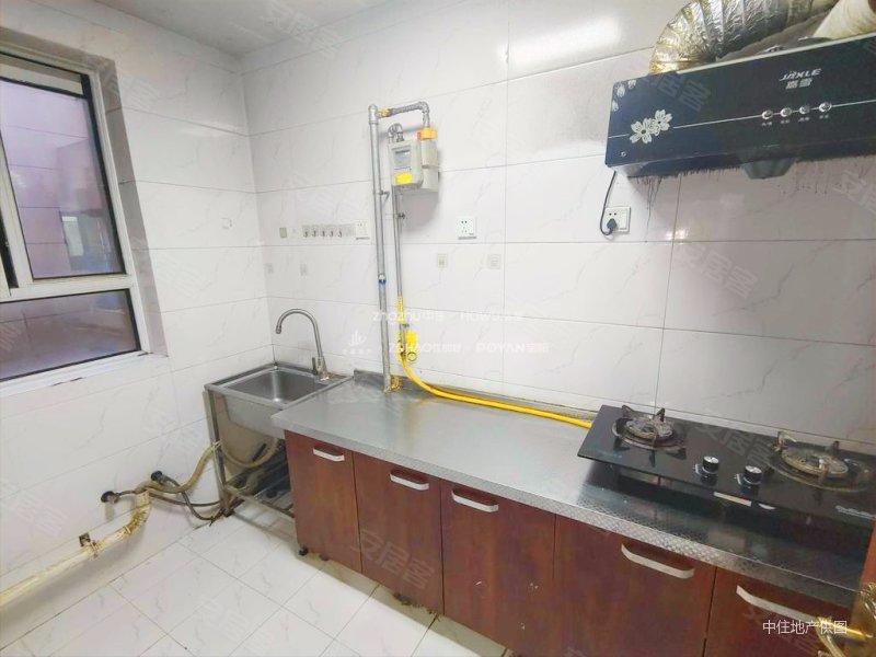 济南房产网>济南二手房>历城二手房>全福二手房>鹊华天禧>800_600