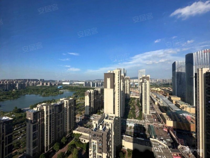 保利罗兰香谷 楼层好 商品房 刚需小三居 集中供暖 南北通透