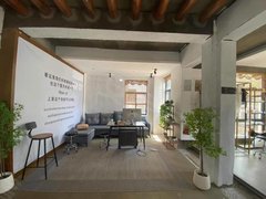 丽江古城象山300平5室大别墅，可做工作室出租房源真实图片