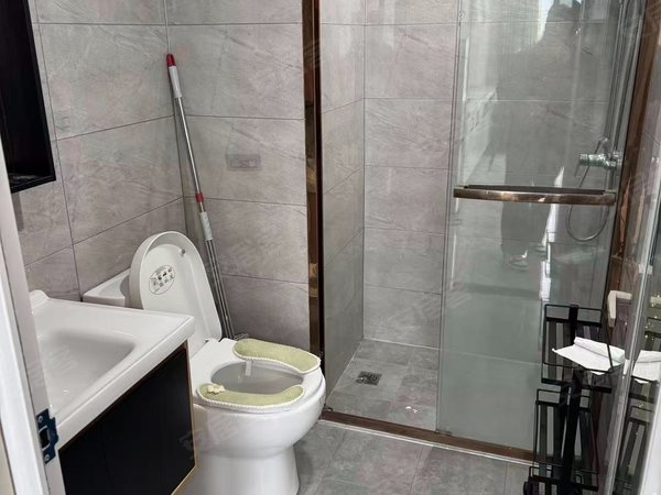 海宁长安镇农发区新天地公馆长安地铁口 学校旁 新天地公馆两房精装出租拎包入住随时看房出租房源真实图片