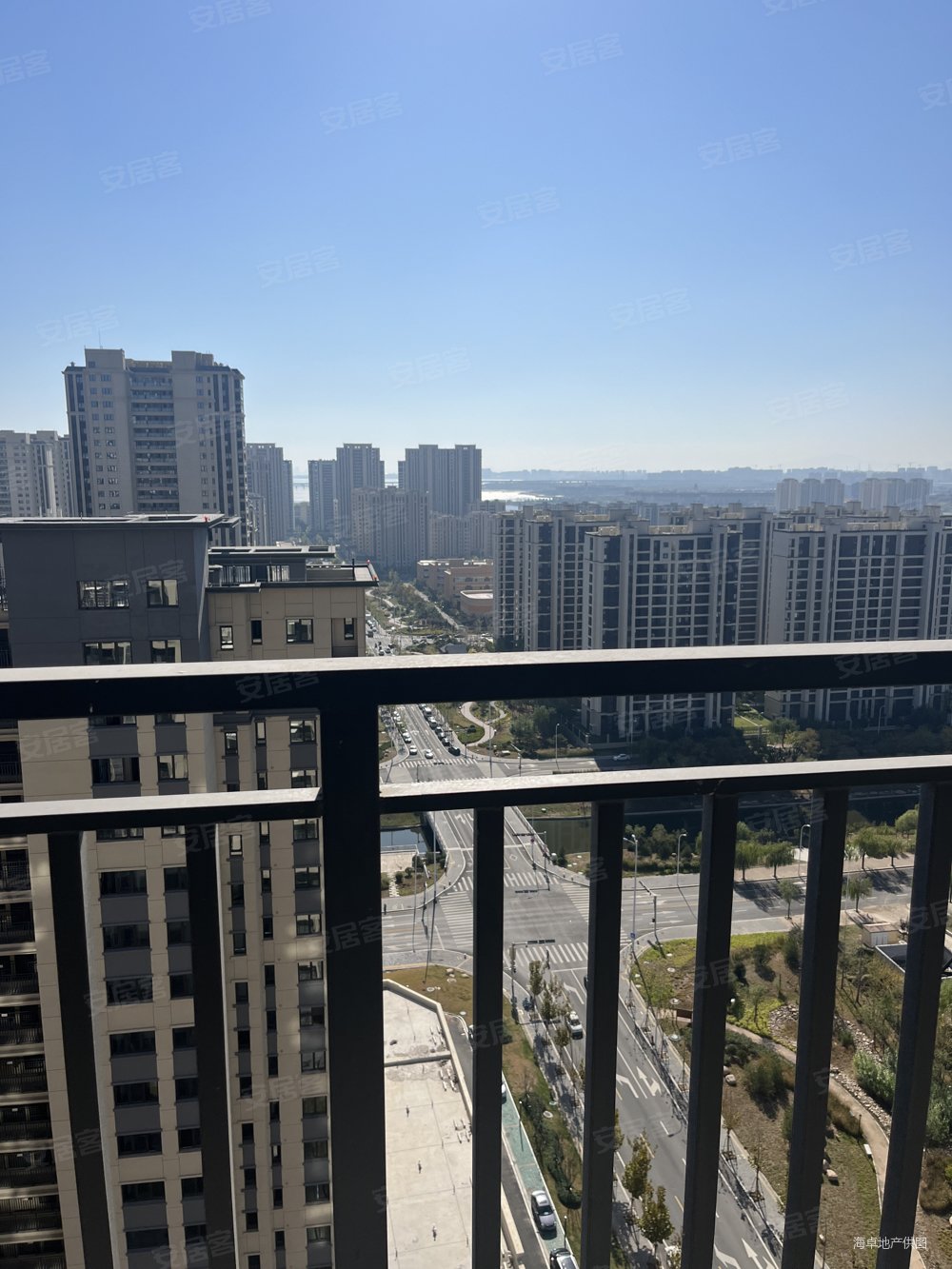 高新区中心 近览秀城 实景现房 近世贸52,阜丰悦澜湾二手房,130万,3室