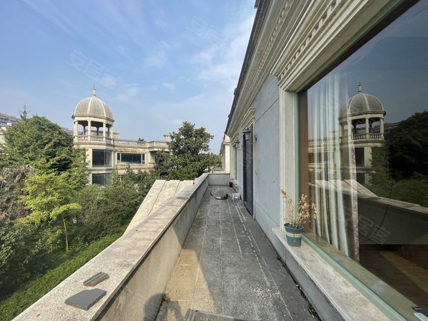 西安雁塔雁塔西路钻石半岛(别墅)曲江 钻石半岛 独栋别墅 5室3厅5卫