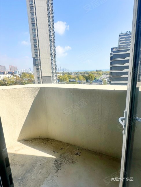 和昌海云曦岸,一线海景公寓,4a级风景区旁,买一层得两层