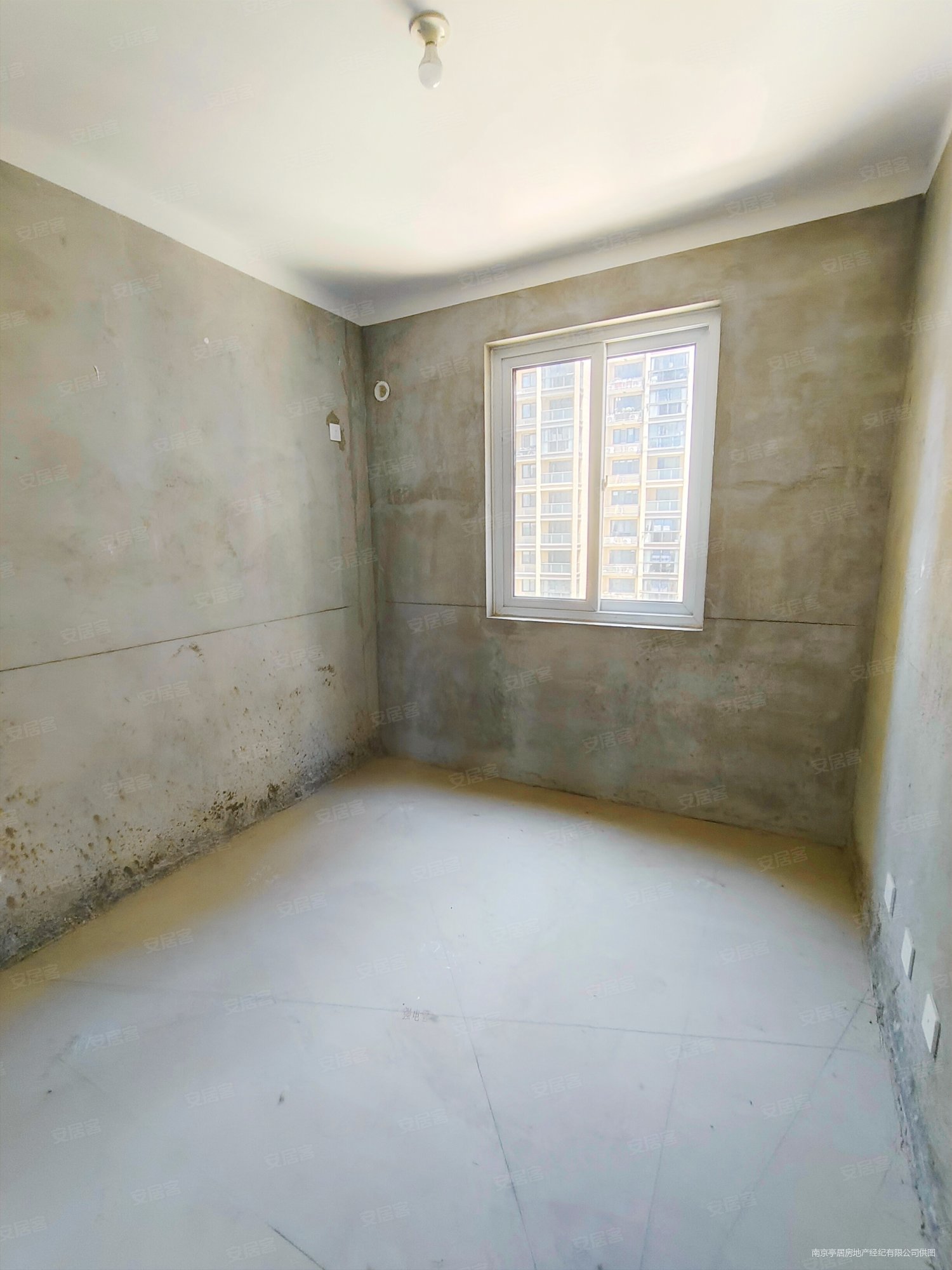 桥林新城 南北通透 产权清晰 小三居 楼层好