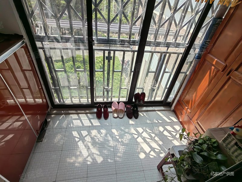 上海房产网>上海二手房>浦东二手房>康桥二手房>绿地康桥新苑>800_600