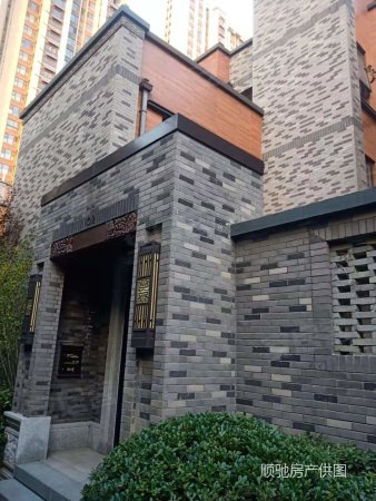 万科城市之光别墅地铁口双学 区四里河富人 区纯毛坯位置好